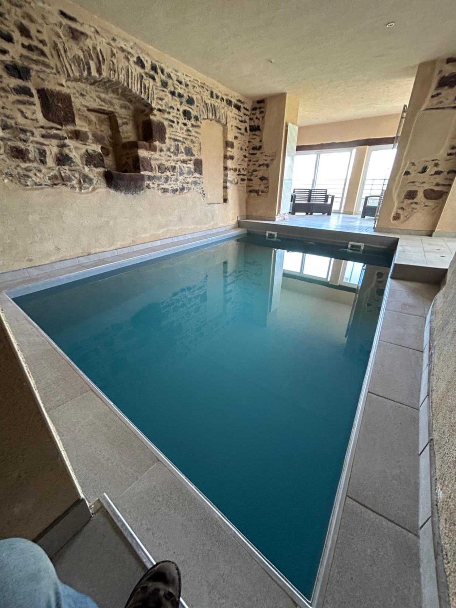 Le Domaine Du Bez Gite De Michel Piscine Sauna Hammam Spa Saint-Laurent-dʼOlt 외부 사진